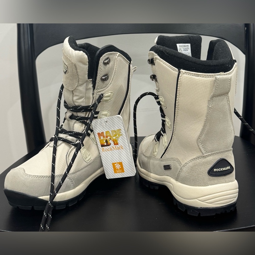 Rockmark Beige Winter Boots
